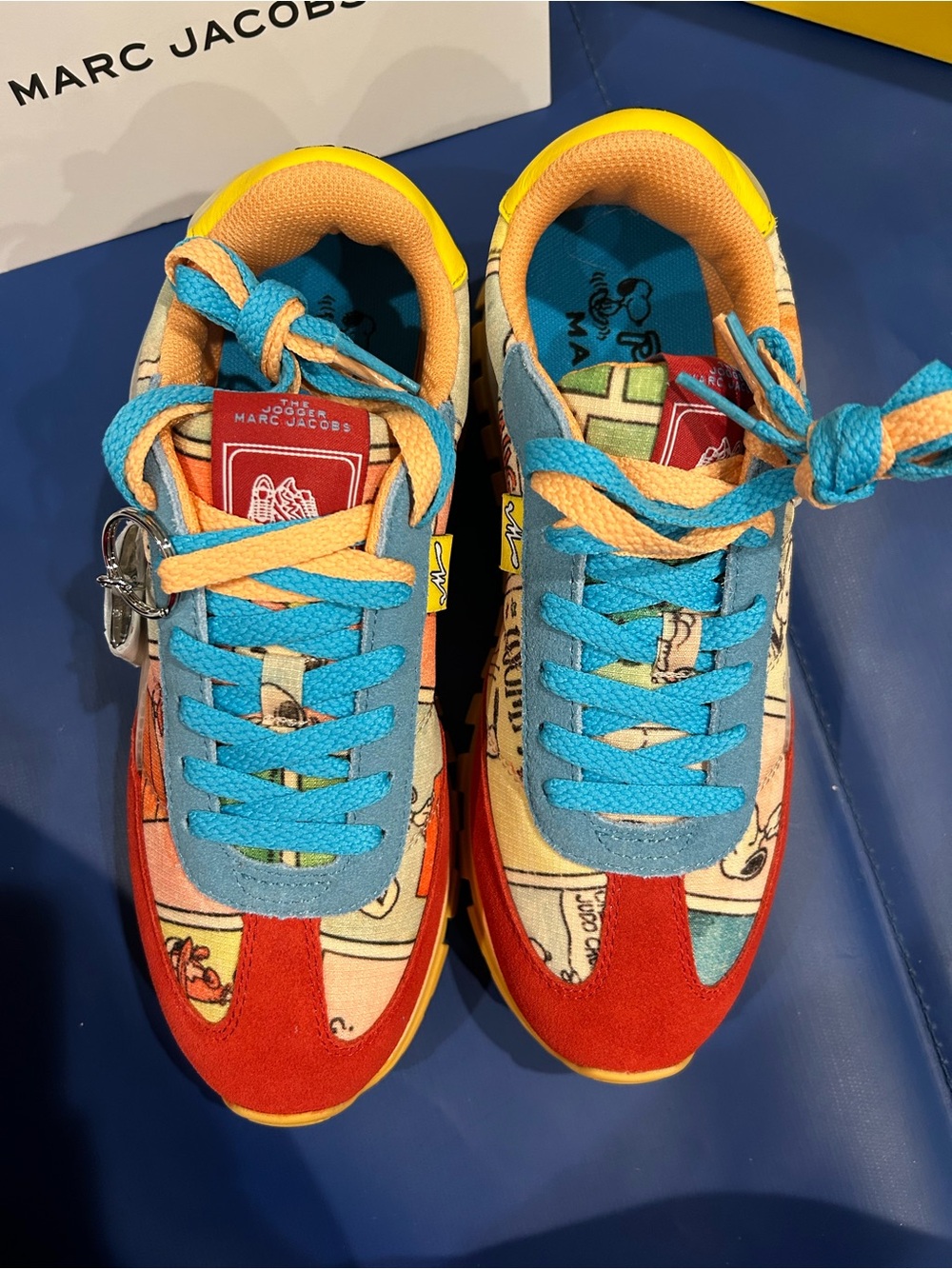 MARC JACOBS
X Peanuts The Jogger Low-top Sneakers In Orange - Picture 2 of 5